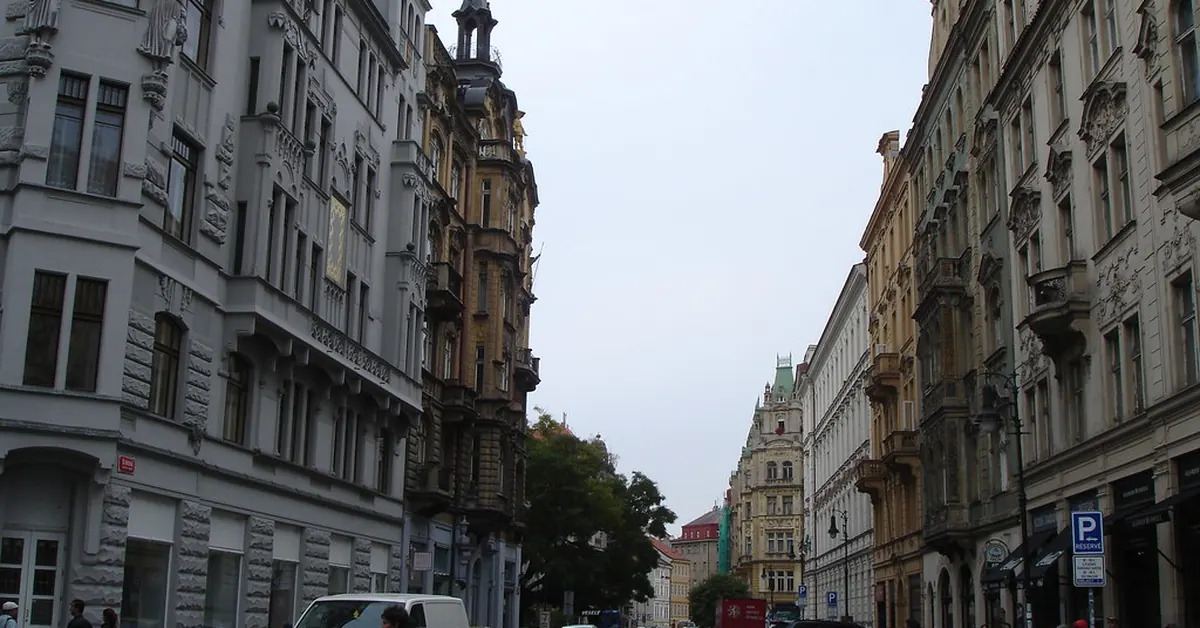 Praga: Kultura i Atrakcje, Które Warto Poznać